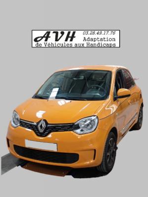 Installation d'une télécommande multifonction sur la Renault Twingo par AVH