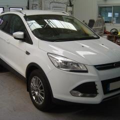 Ford Kuga:  Aménagement auto-école