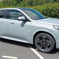 BMW X2 aménagé en auto-école