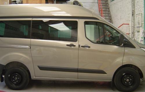 Ford Transit Custom: transport d'une personne en fauteuil roulant